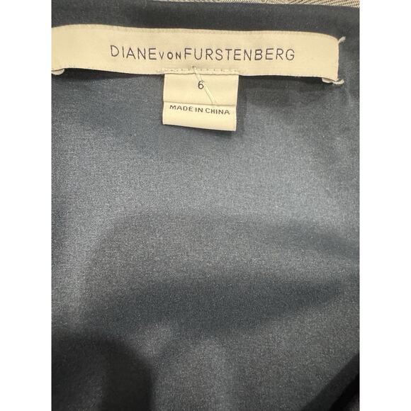 Elegant Navy Blue Sheath Dress Ruched V-Neck 3/4 Sleeve Cocktail Party - Picture 6 of 9